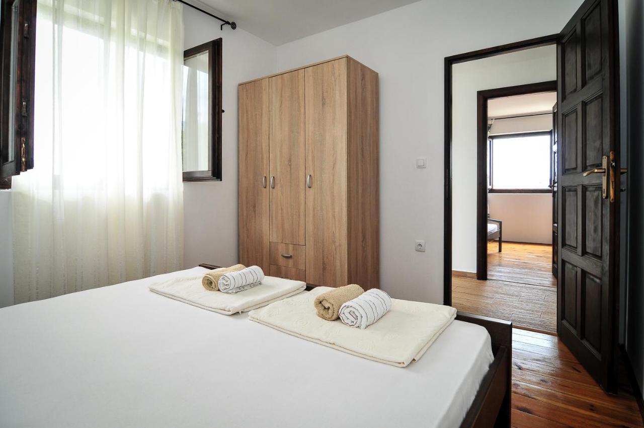 Milosavljevic Apartments 蒂瓦特 外观 照片