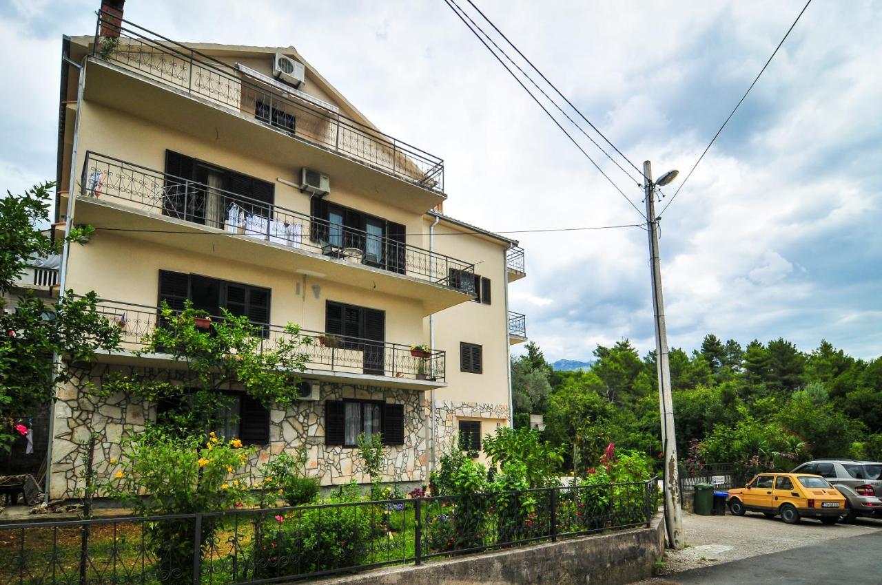 Milosavljevic Apartments 蒂瓦特 外观 照片