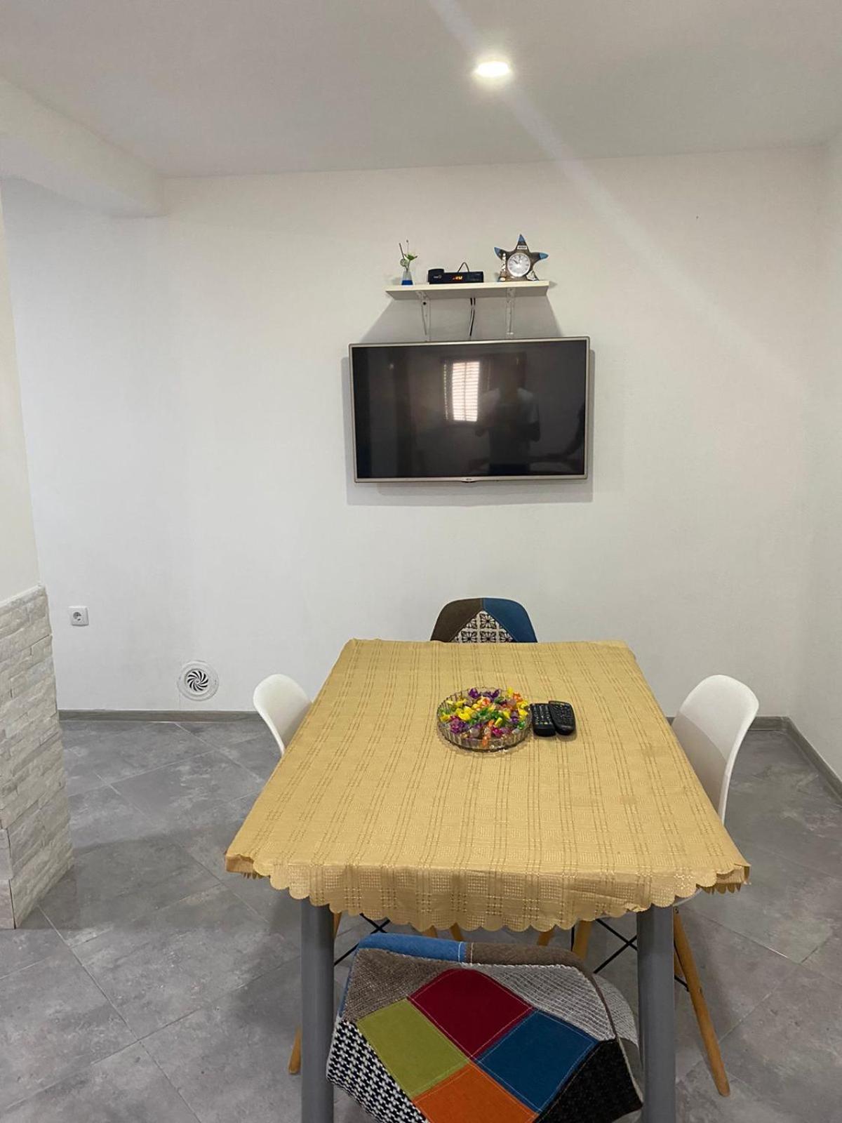 Milosavljevic Apartments 蒂瓦特 外观 照片